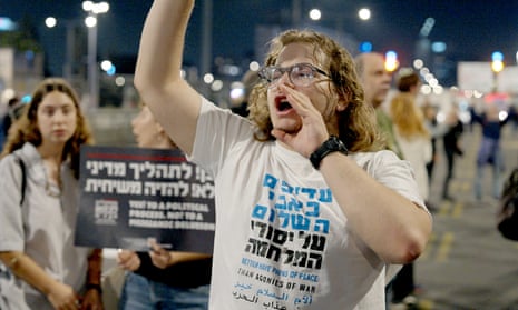 Israelis against the war in Gaza